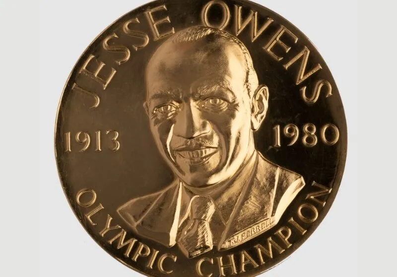 vận động viên Jesse Owens