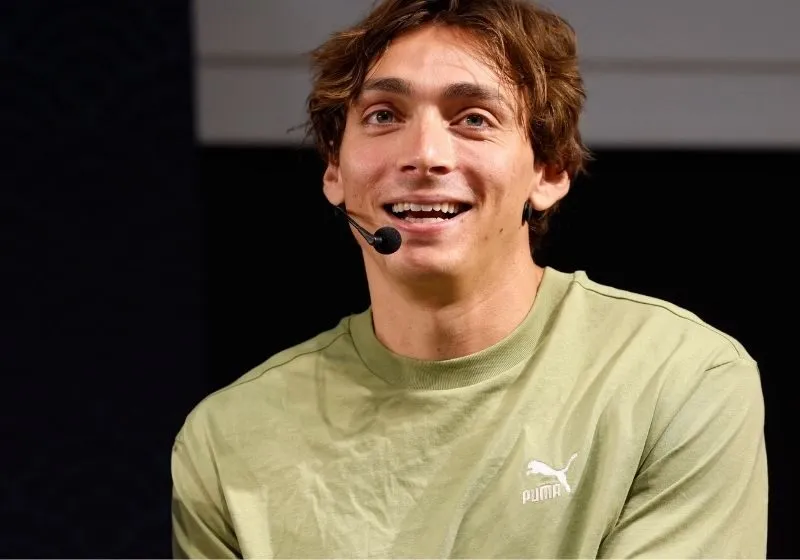 armand duplantis nhảy sào