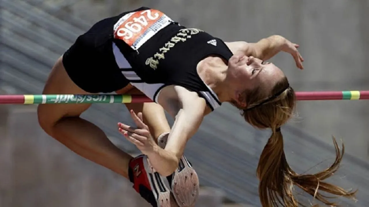 kỹ thuật nhảy cao kiểu nằm nghiêng